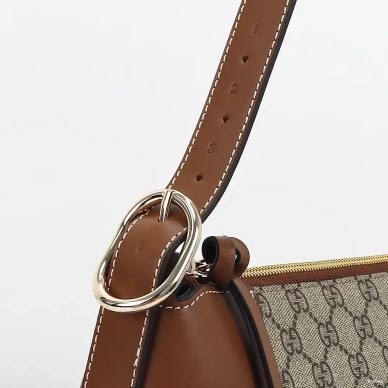 2409YA0027 Gucci Bags 0811